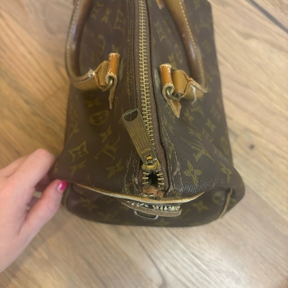 Louis Vuitton Speedy Vintage Monogram Authentic - Picture 10 of 15